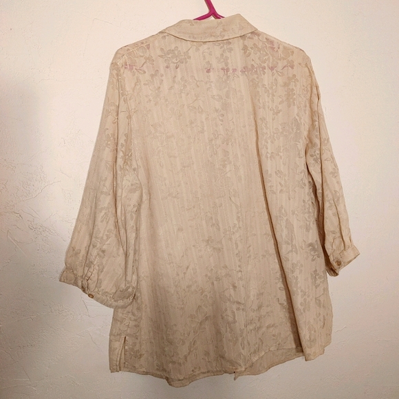 Caroll Reed Ladies Blouse - Picture 7 of 7